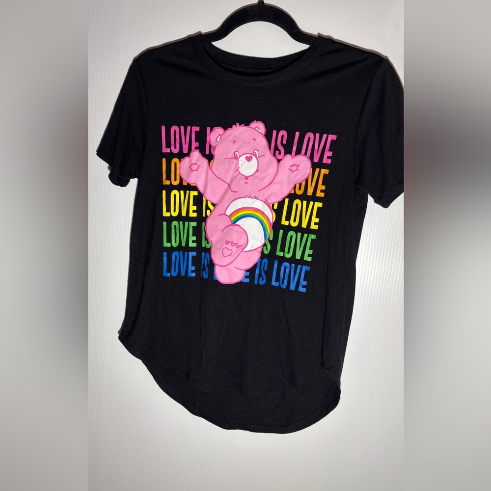 Care Bears Black and Pink Kids T-Shirt size medium